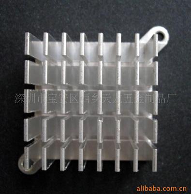 厂家供应38*38*19剖槽电子散热器 IC芯片散热片厂家