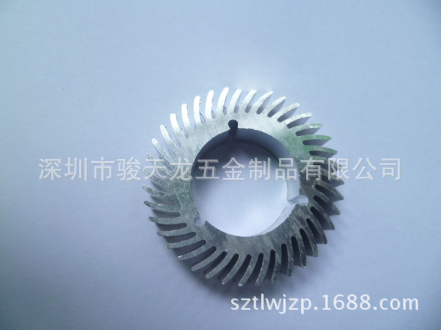 LED太阳花散热器 LED太阳花散热器